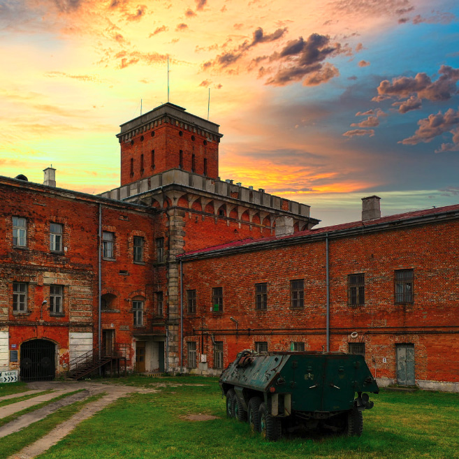 Twierdza Modlin - napoleońskie fortyfikacje nad Narwią