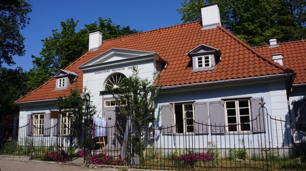 Dworek Sierakowskich - siedziba Muzeum Sopotu w zabytkowej willi