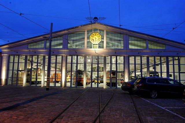 Muzeum Techniki i Komunikacji w zabytkowej zajezdni tramwajowej w Szczecinie